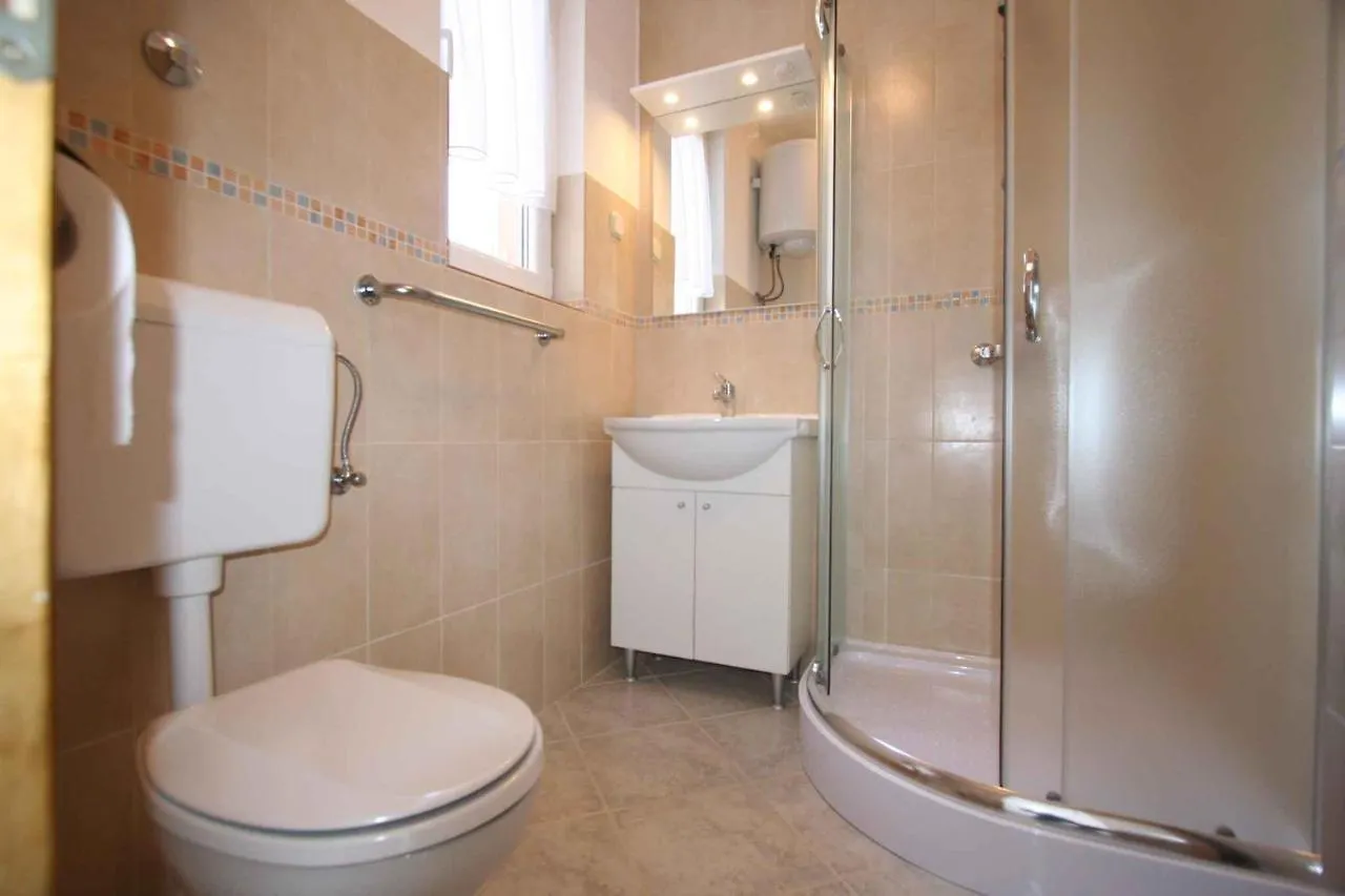 Apartments In Silo/Insel Krk 13454 كرواتيا